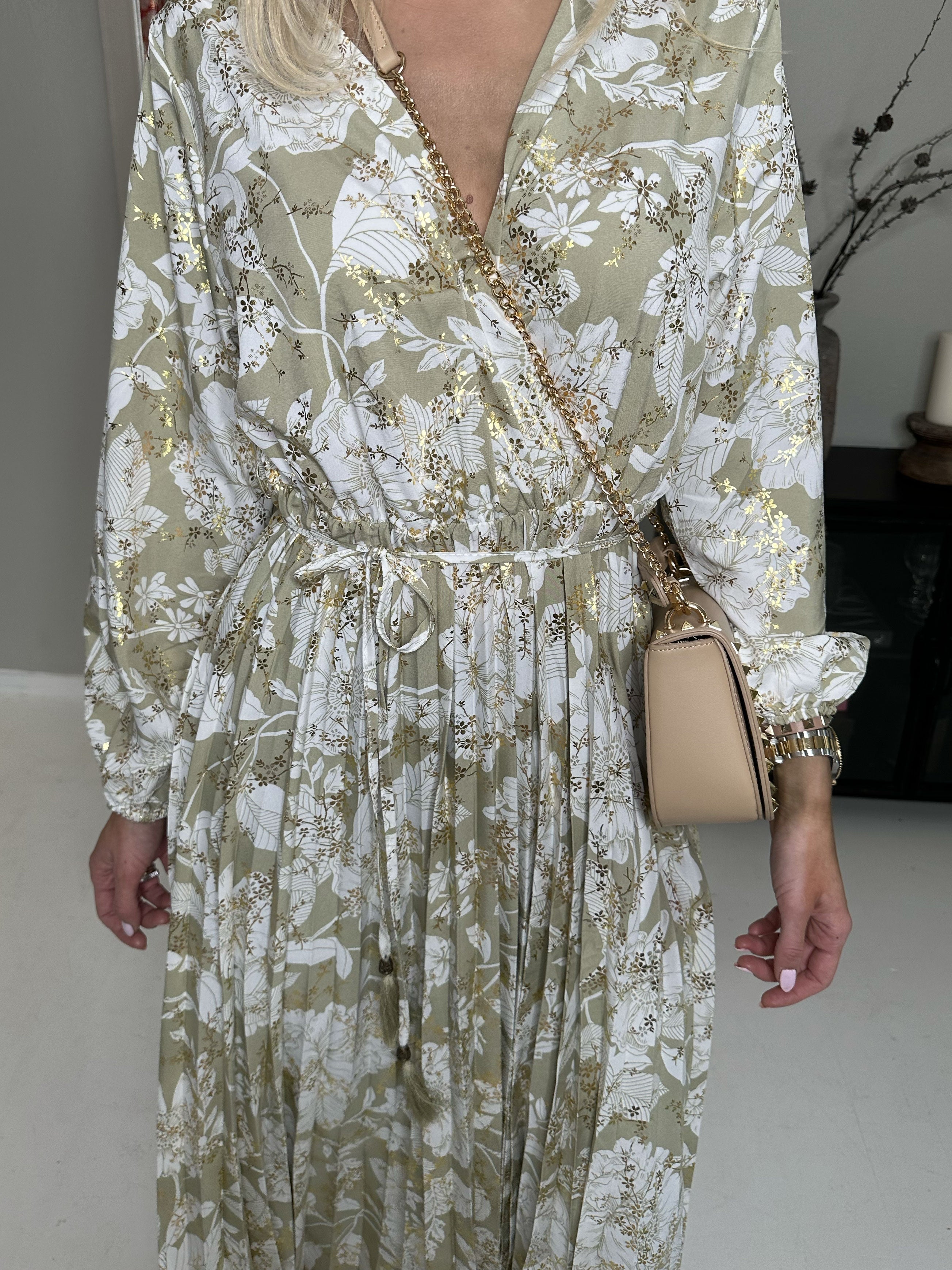 Marinella Flower - Vacker lång klänning med blomstermotiv